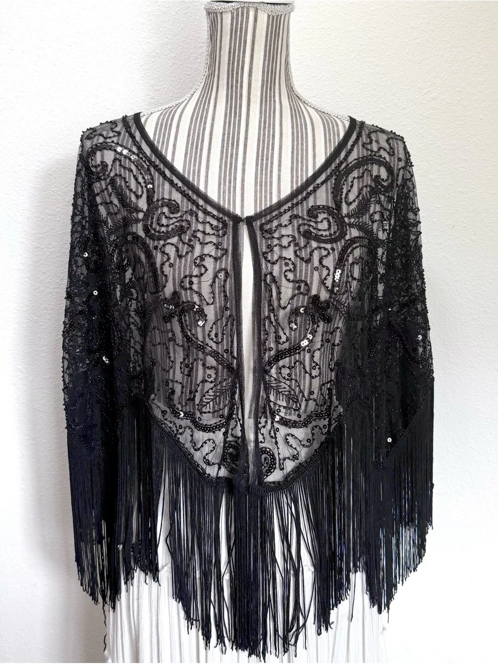 Vintage black beaded fringe capelet 🖤 whimsygoth dark romantic Gatsby